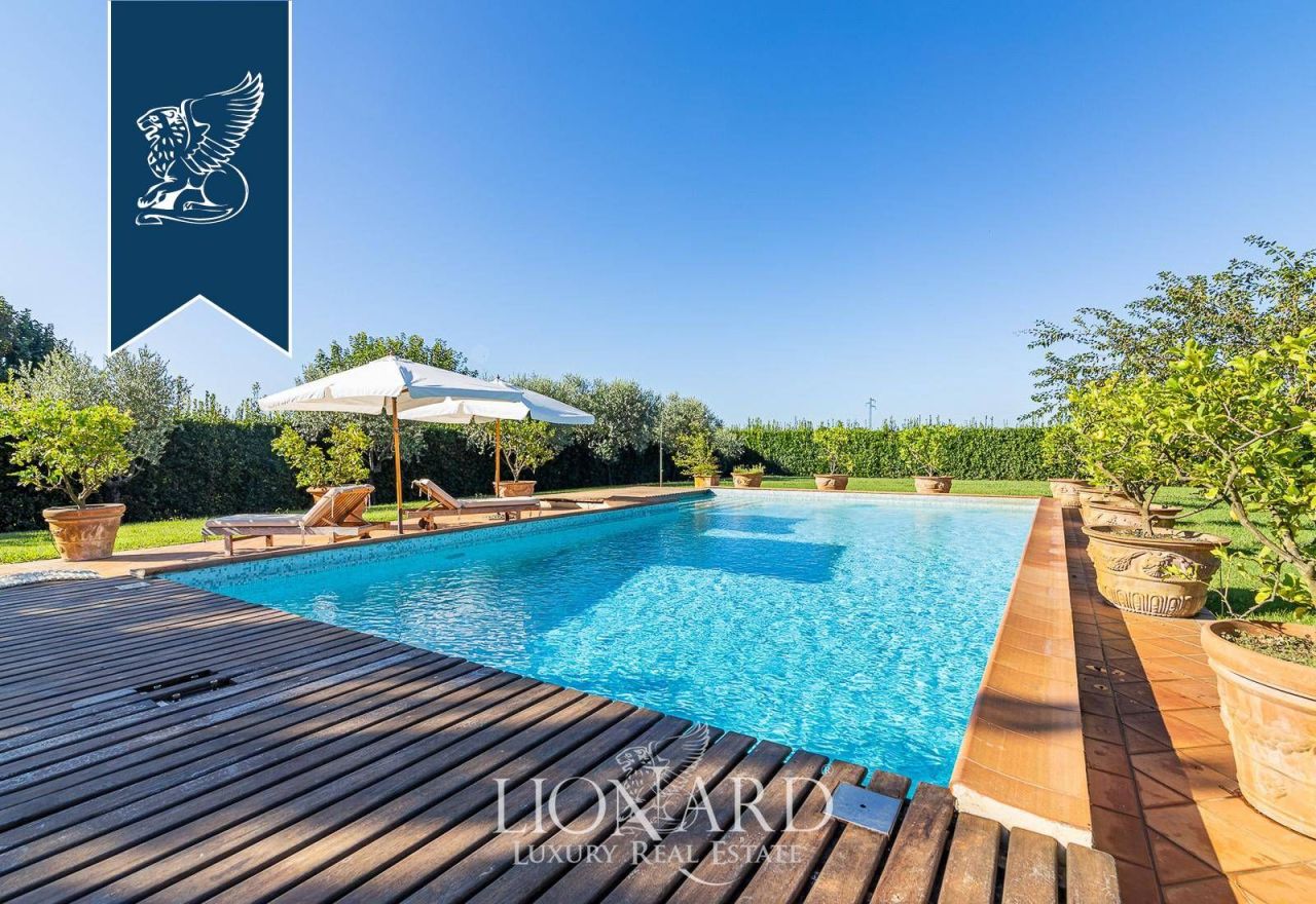 Villa a Massarosa, Italia, 478 m² - foto 17