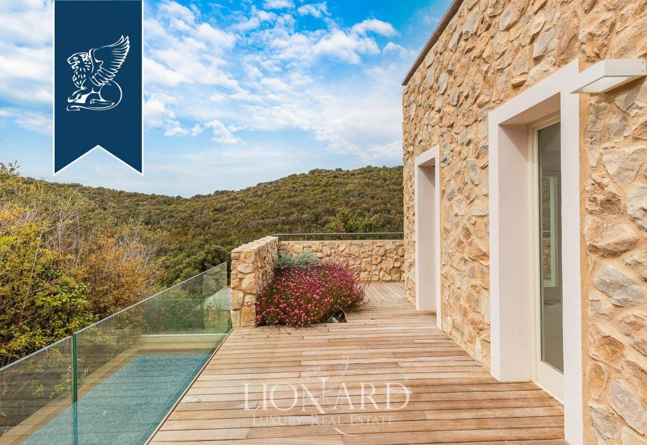 Villa a Castiglione della Pescaia, Italia, 380 m² - foto 16