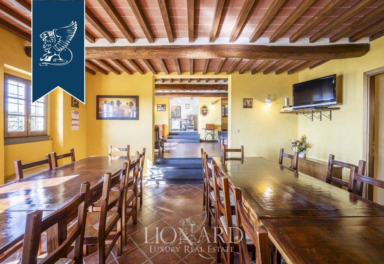 Villa in Pistoia, Italy, 600 m² - picture 17