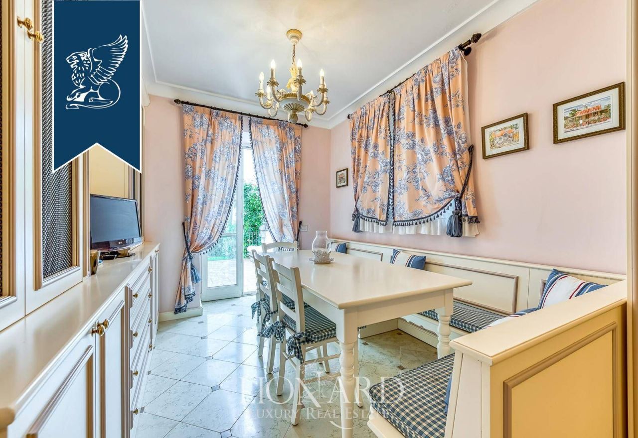 Villa en Nápoles, Italia, 300 m² - imagen 17