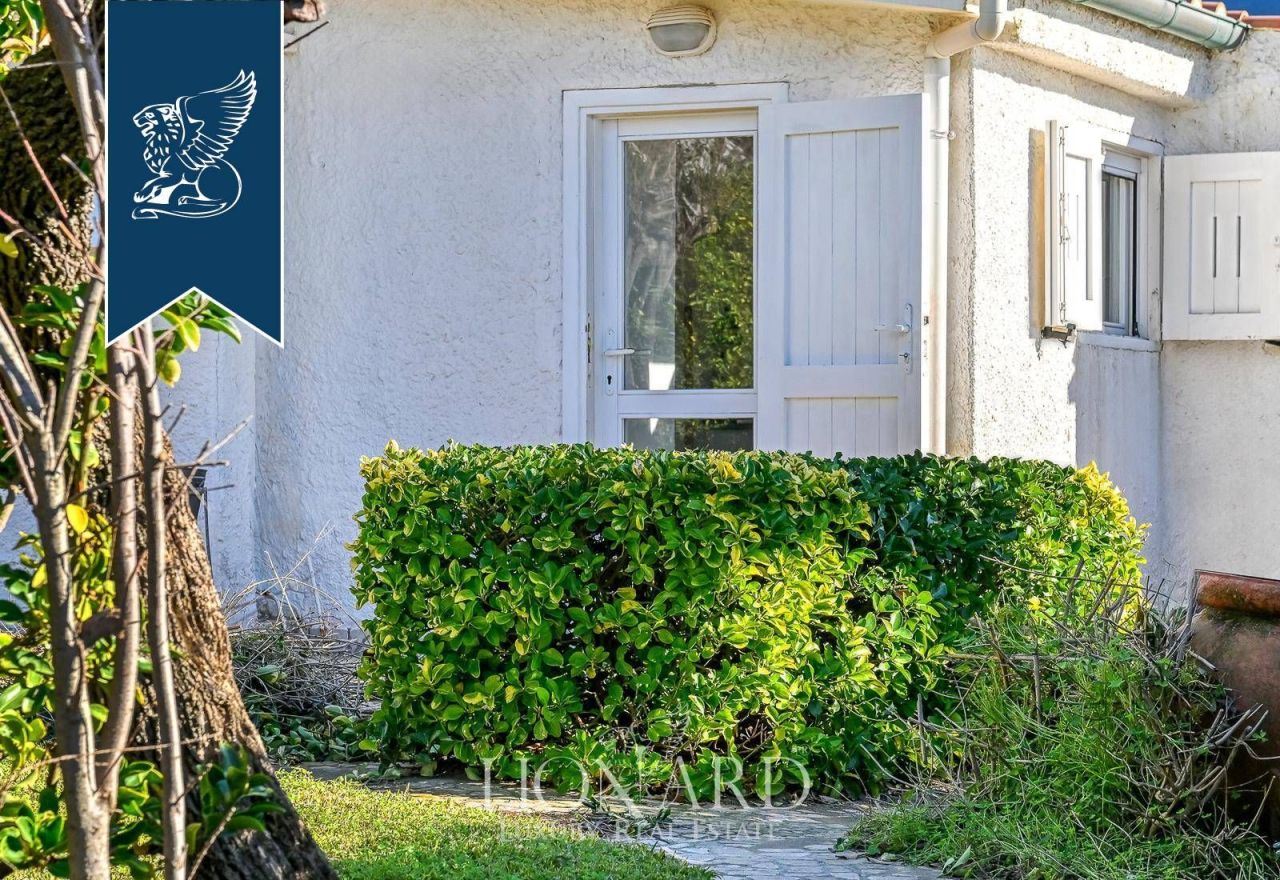 Villa en Sabaudia, Italia, 400 m² - imagen 17