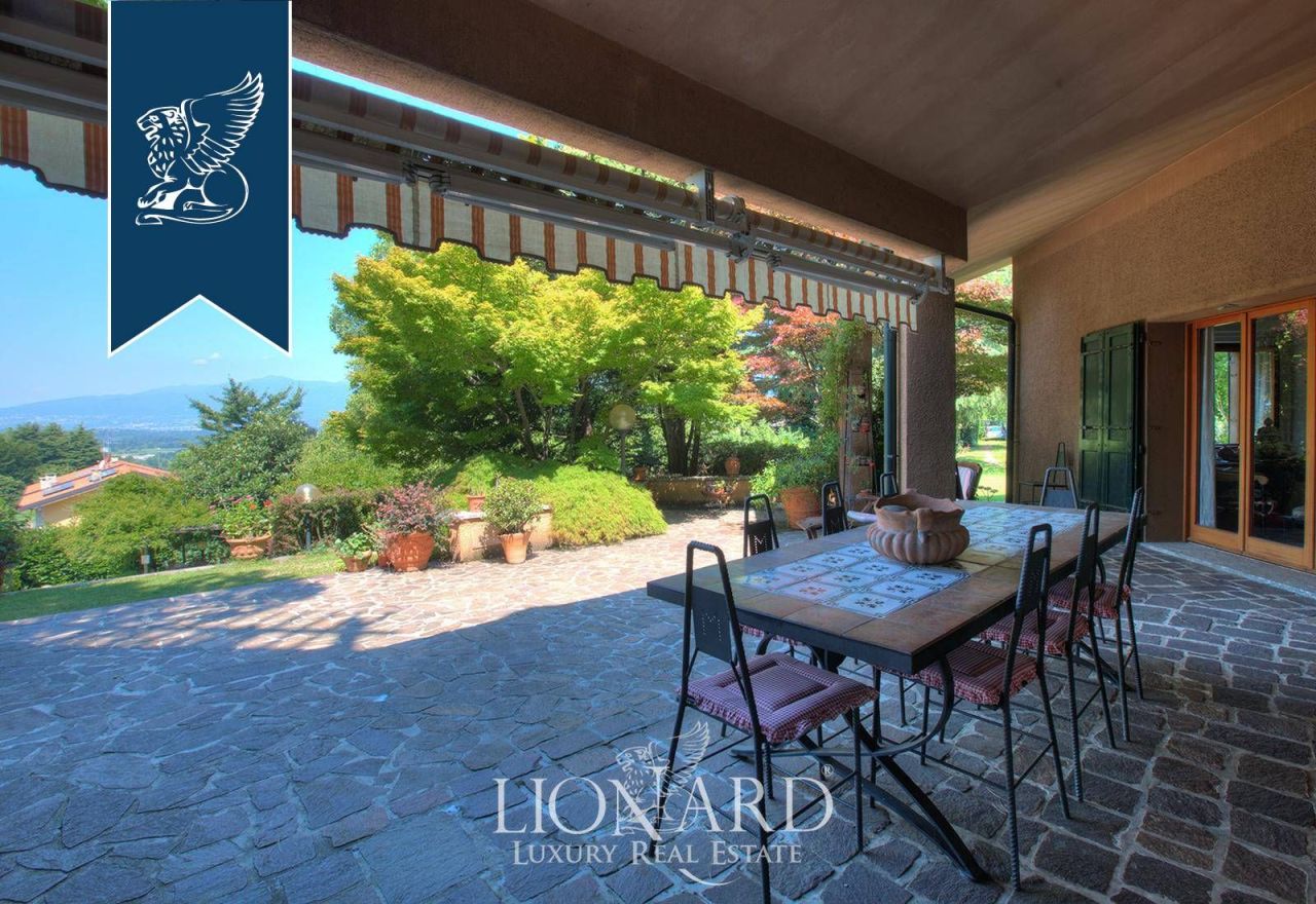 Villa en Lecco, Italia, 500 m² - imagen 17