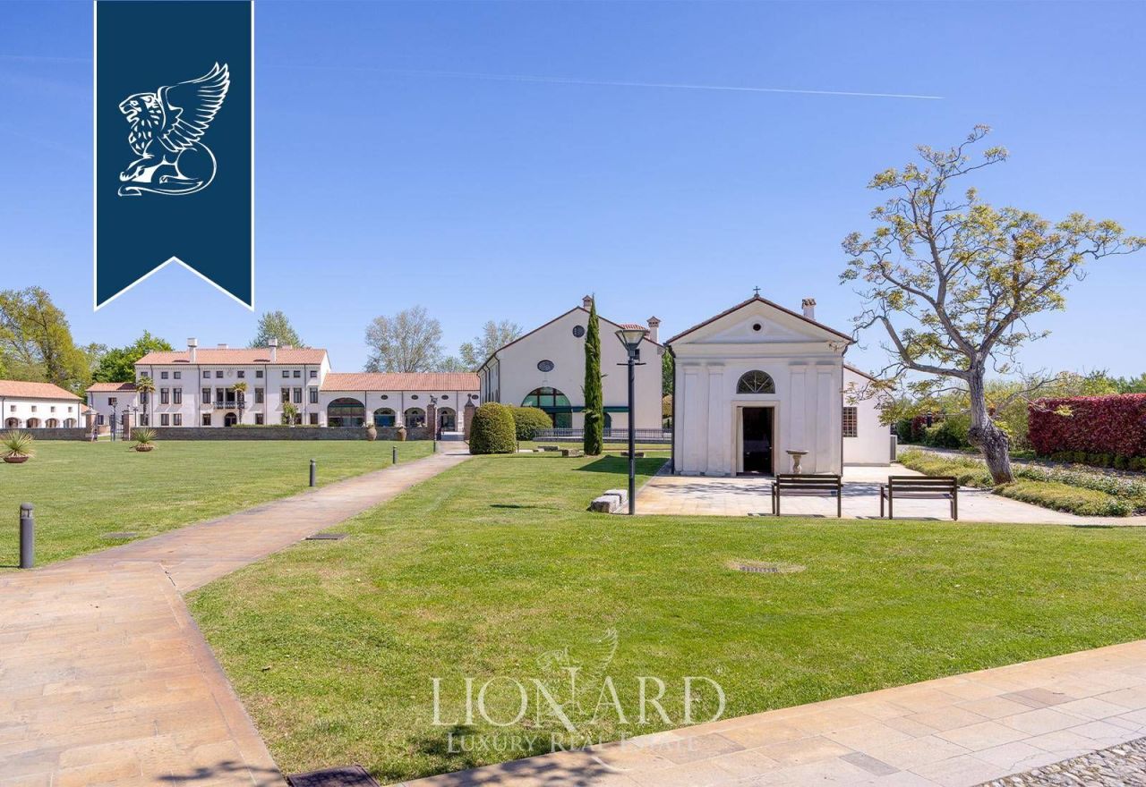 Villa in Padua, Italien, 3 200 m² - Foto 17