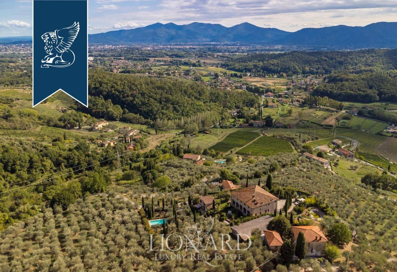 Villa in Lucca, Italien, 1 301 m² - Foto 16