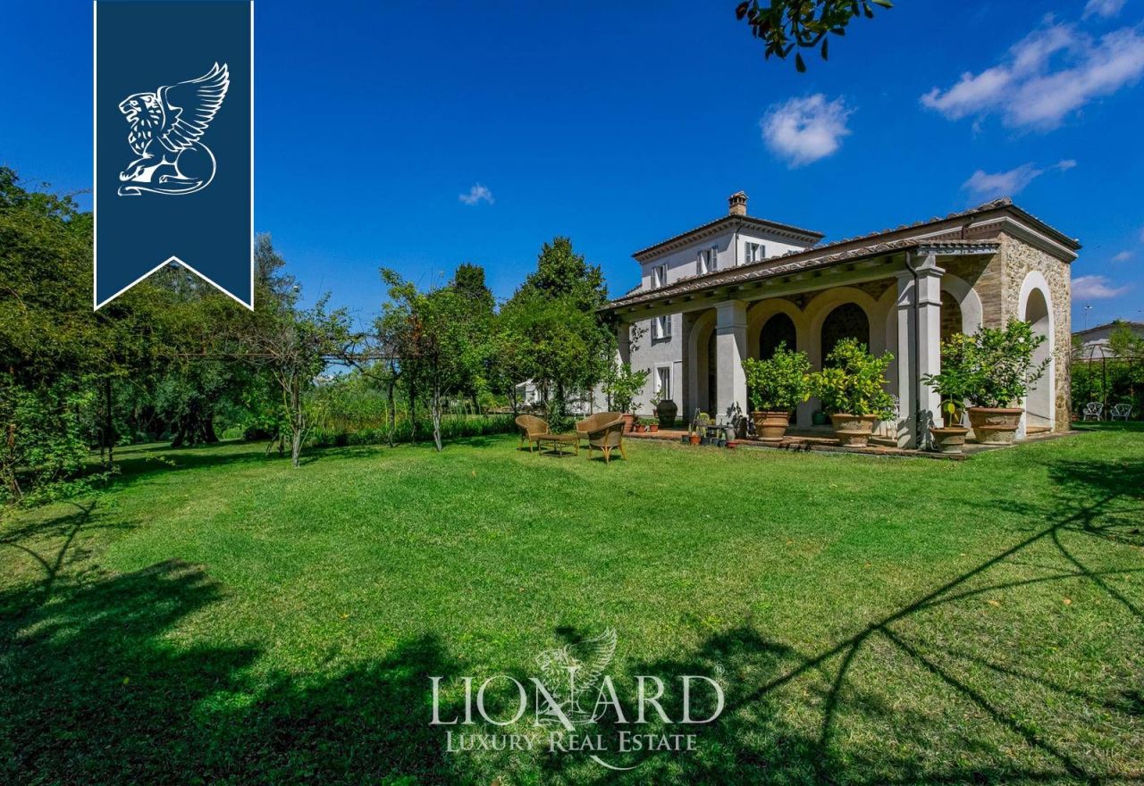 Villa en Perugia, Italia, 600 m² - imagen 15