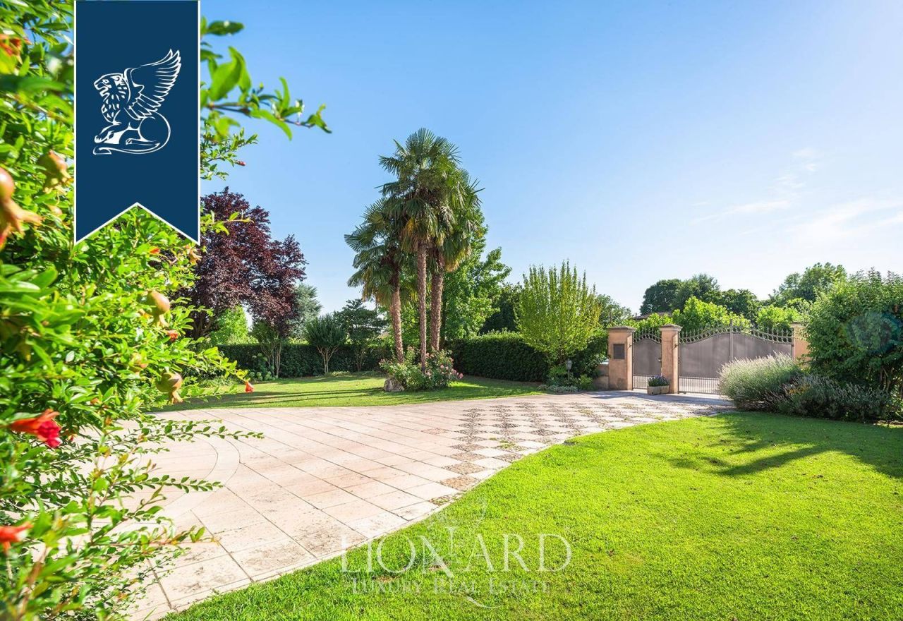 Villa in Vicenza, Italy, 500 m² - picture 17