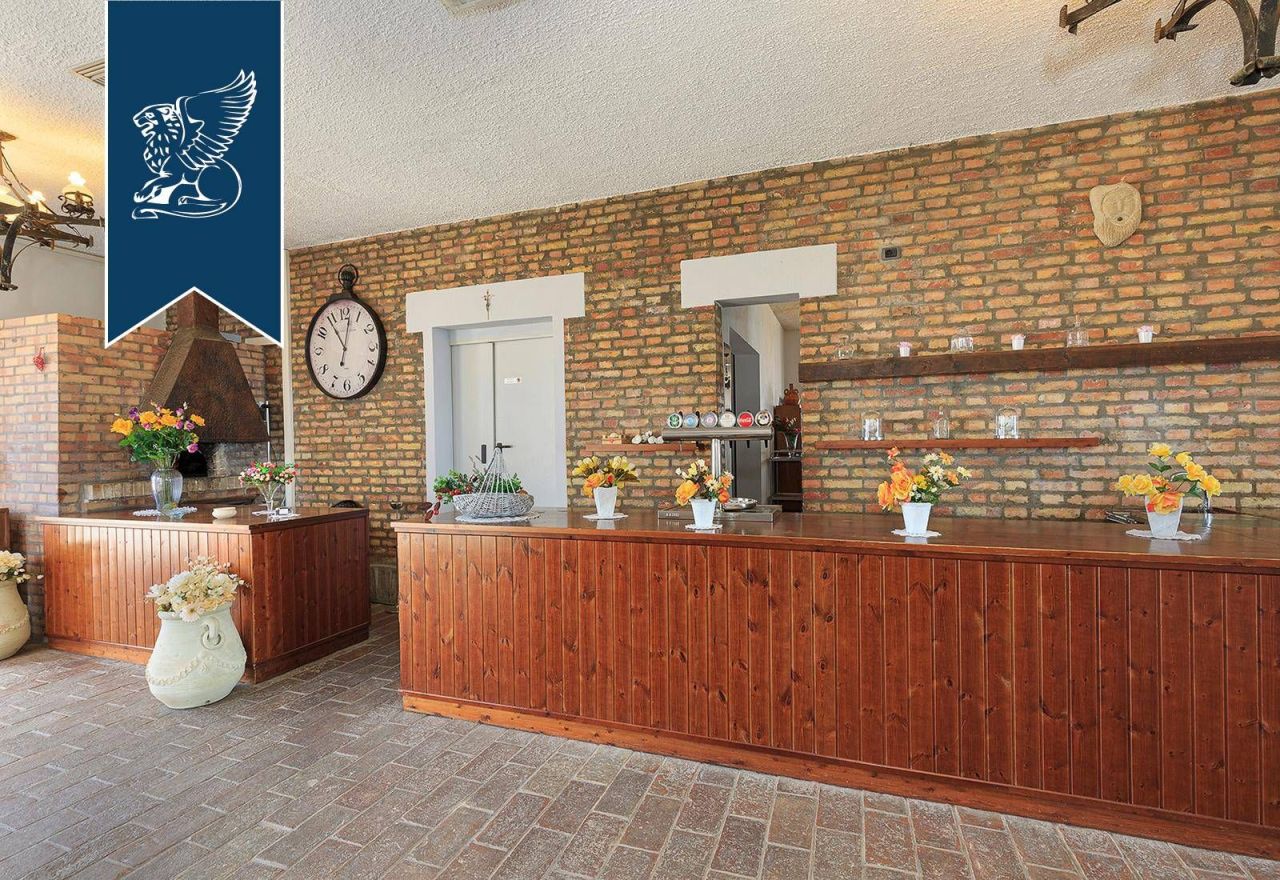 Castle in Rimini, Italy, 3 000 m² - picture 18