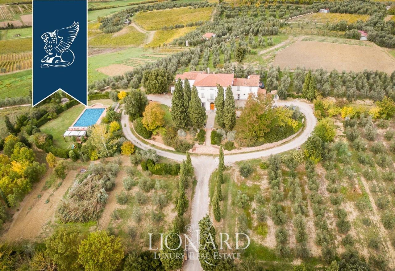 Villa a Vinci, Italia, 1 100 m² - foto 18