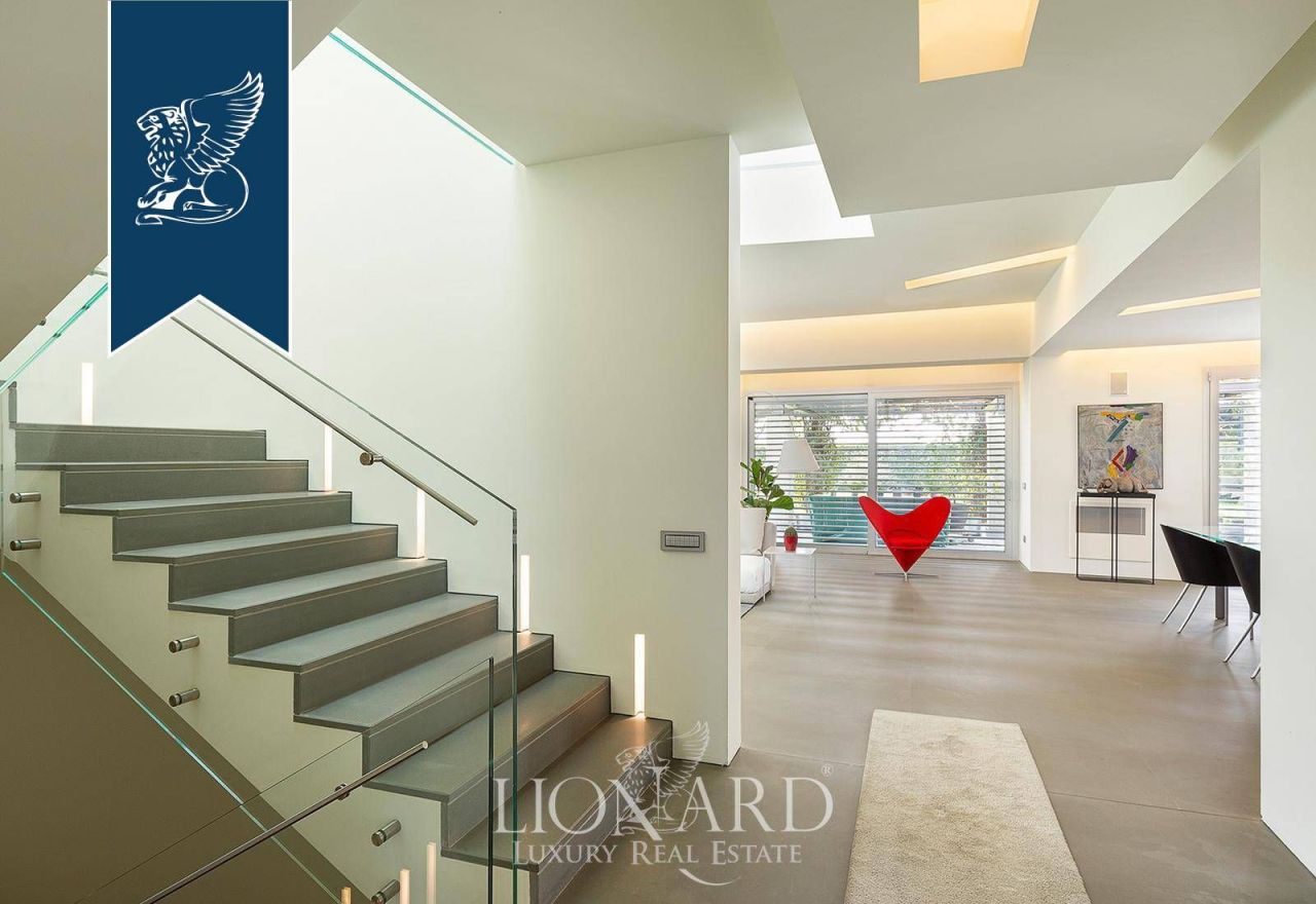 Villa à Bergame, Italie, 1 000 m² - image 18