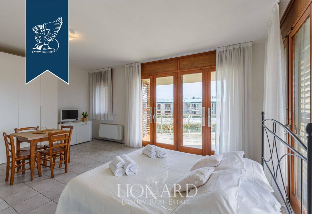 Hotel en Florencia, Italia, 4 775 m² - imagen 18