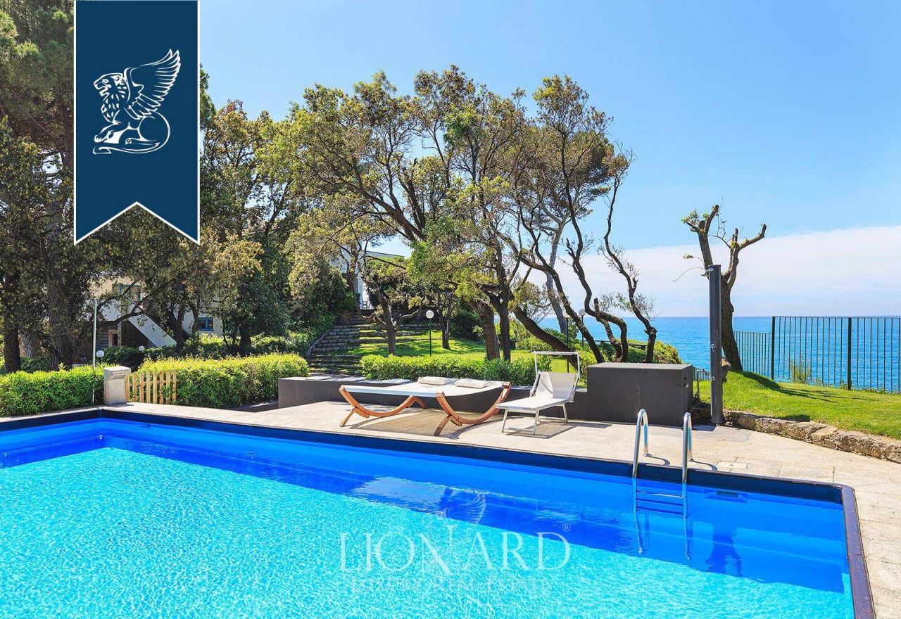 Villa à Sestri Levante, Italie, 1 100 m² - image 18