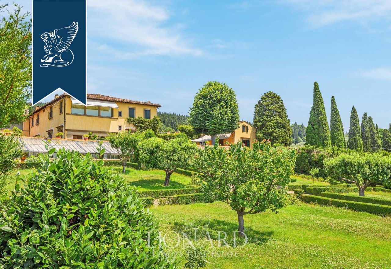 Villa a Firenze, Italia, 1 300 m² - foto 18