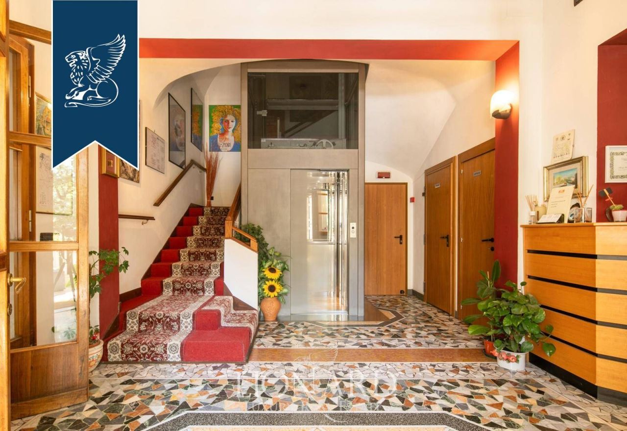 Hôtel à Spoleto, Italie, 1 500 m² - image 18