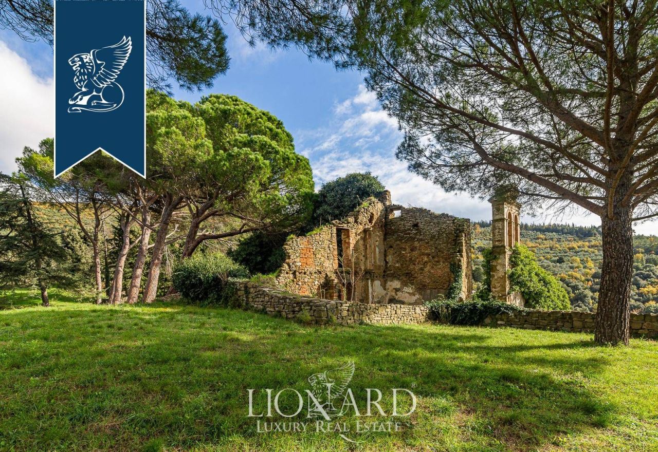 Castillo en Arezzo, Italia, 3 000 m² - imagen 18