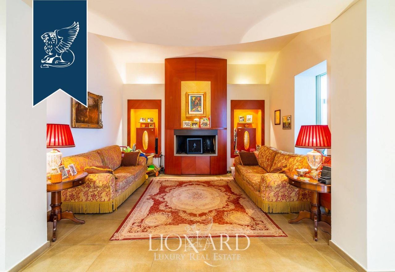 Villa in Florence, Italy, 420 m² - picture 18