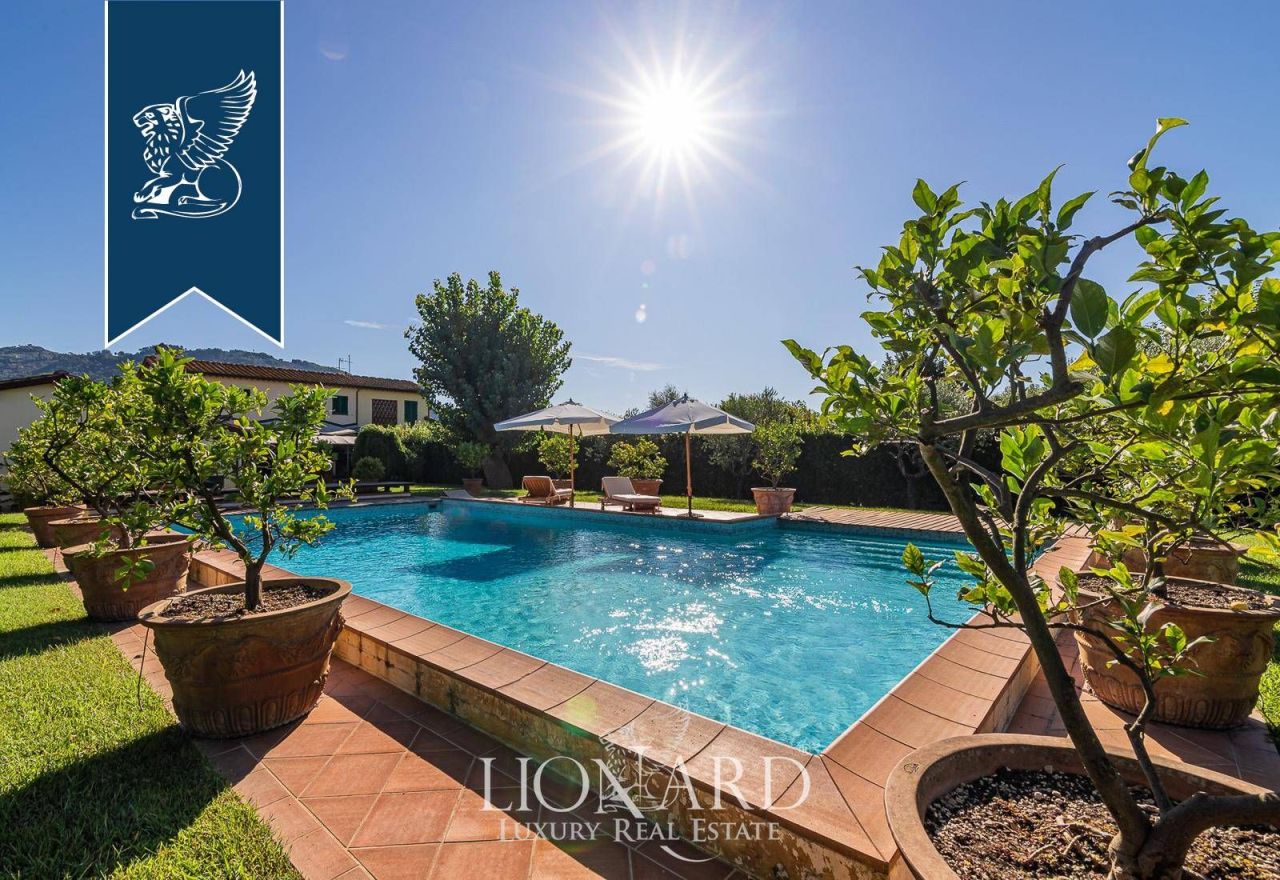 Villa a Massarosa, Italia, 478 m² - foto 18