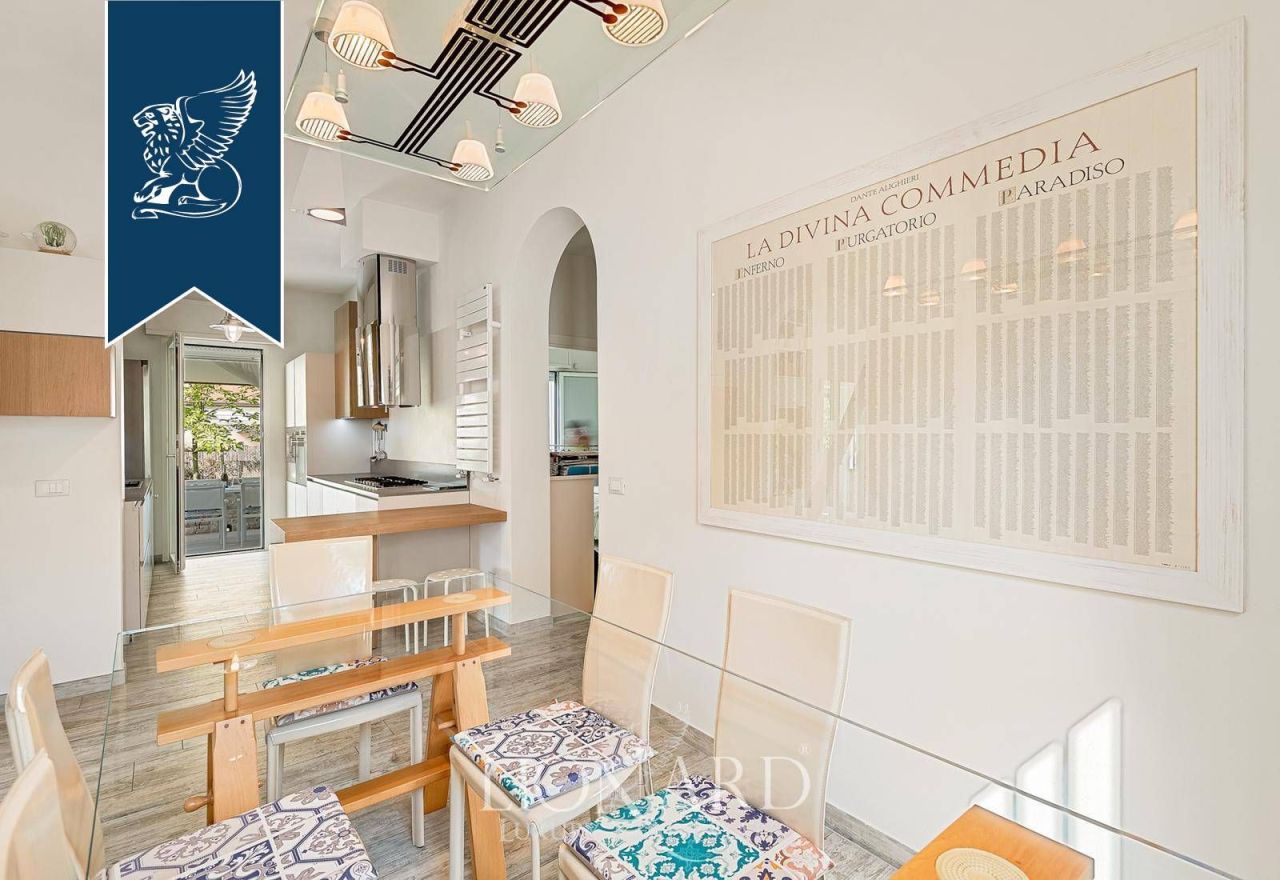 Villa in Forte dei Marmi, Italien, 254 m² - Foto 17