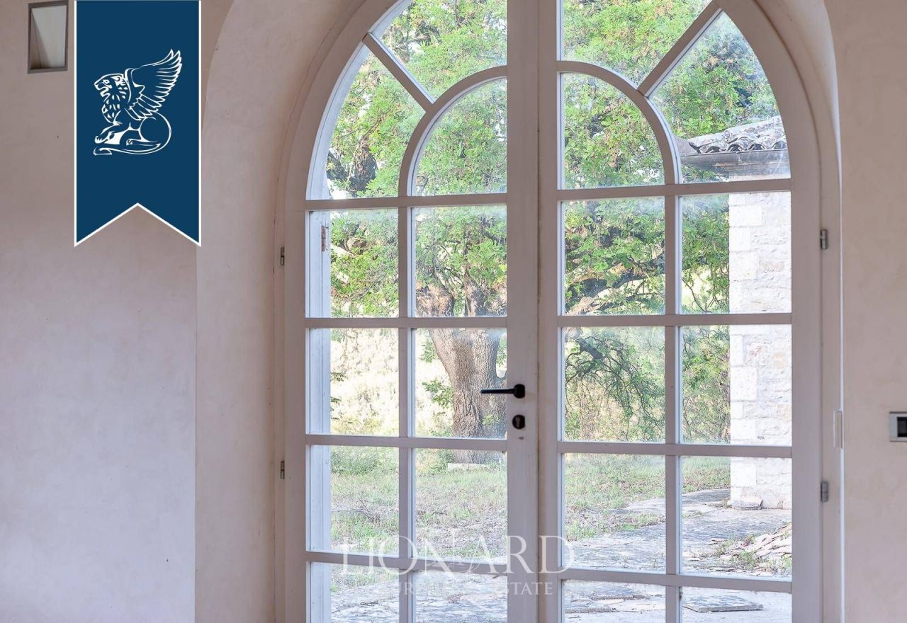 Villa in Orvieto, Italy, 500 m² - picture 17