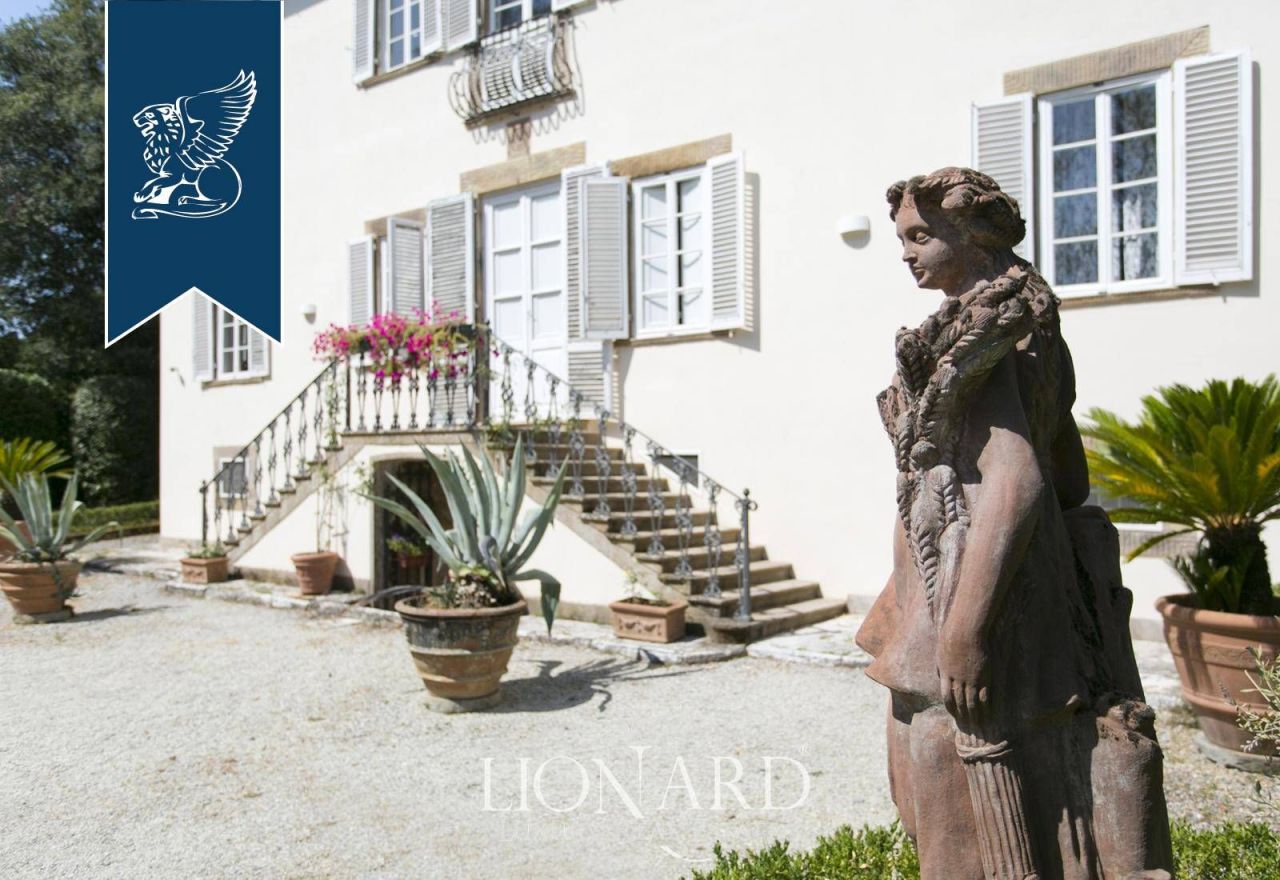 Villa a Lucca, Italia, 900 m² - foto 18