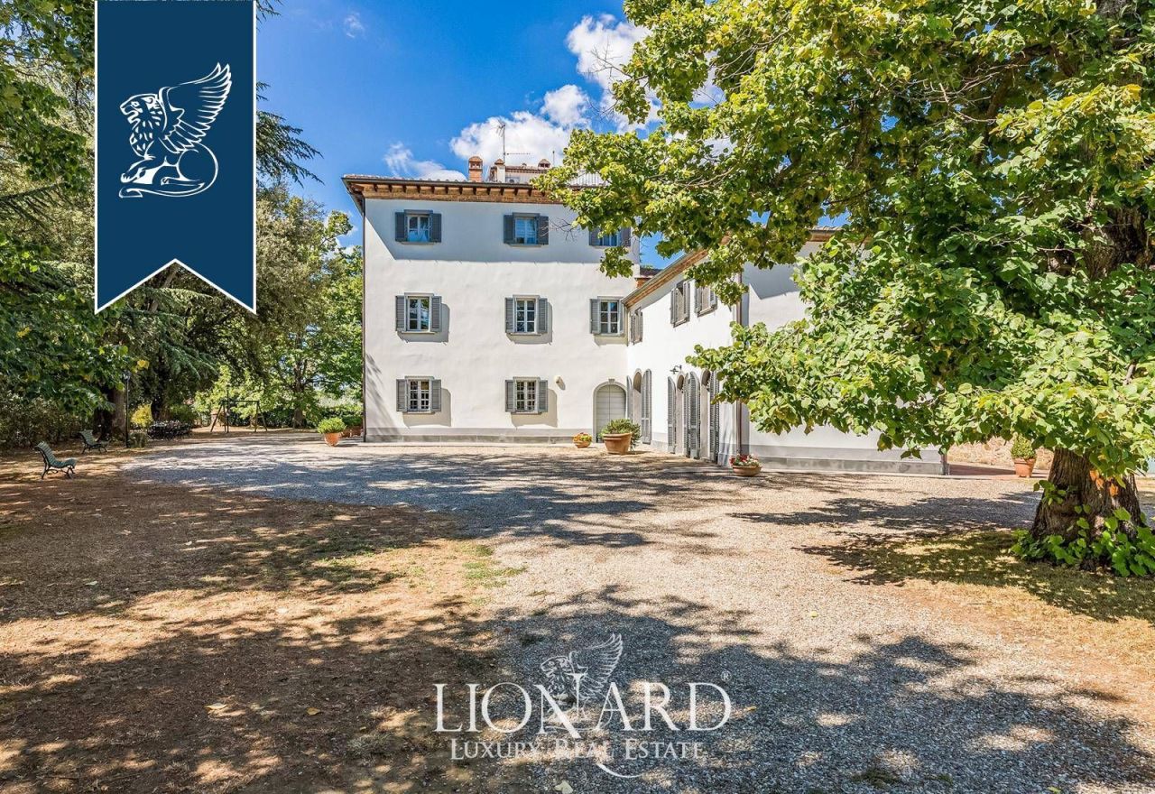 Villa in Arezzo, Italy, 1 200 m² - picture 18