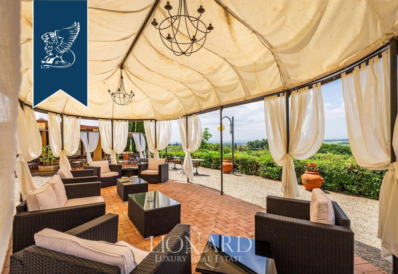 Haus in Siena, Italien, 4 300 m² - Foto 18