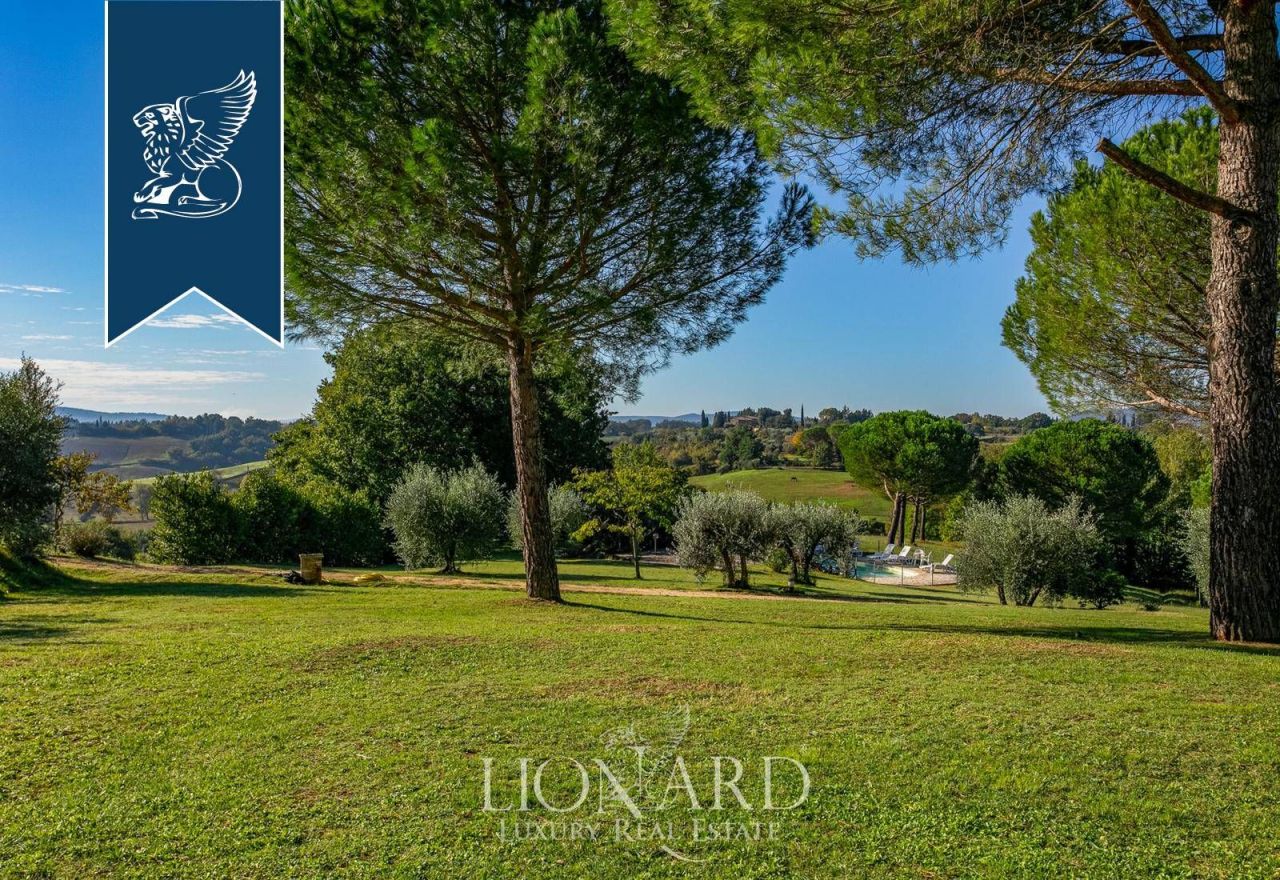 Farm in Siena, Italy, 650 m² - picture 18