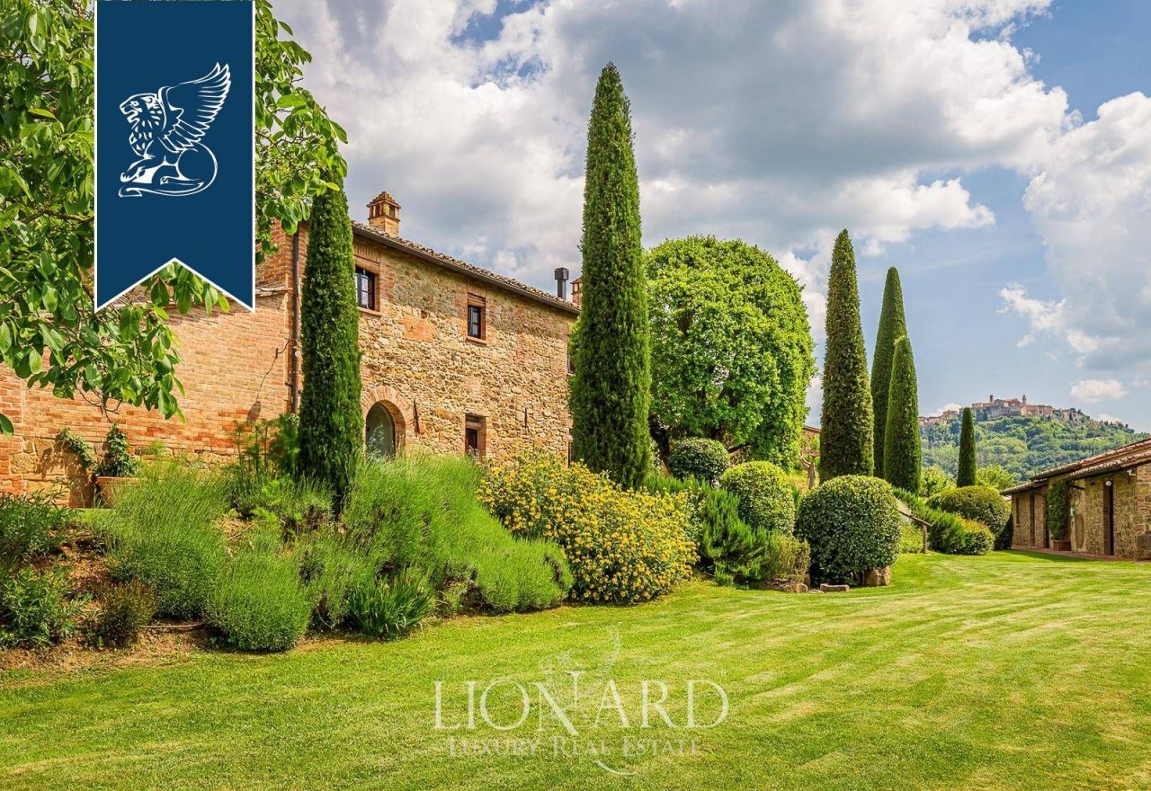 House in Montepulciano, Italy, 650 m² - picture 18