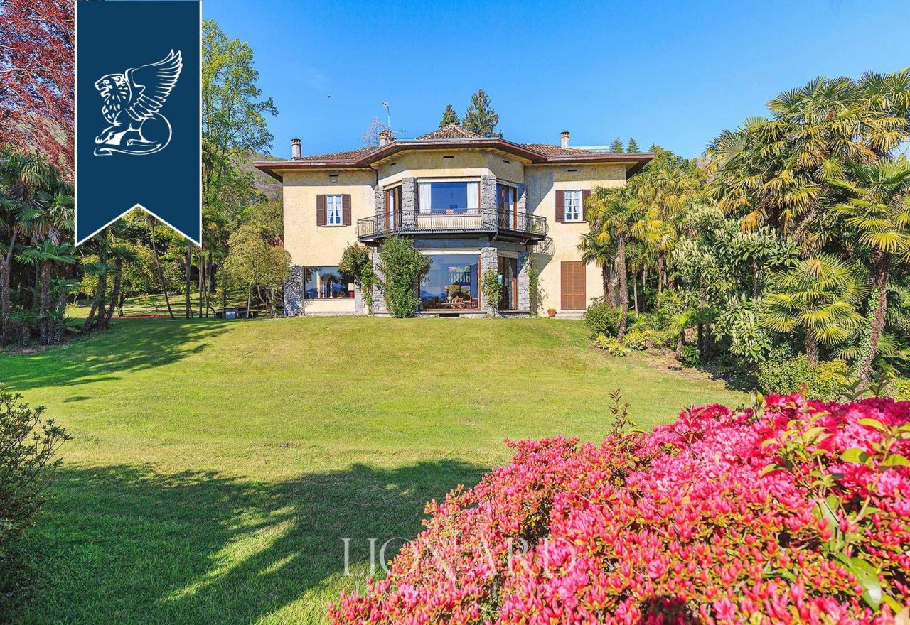 Villa in Baveno, Italy, 1 300 m² - picture 18