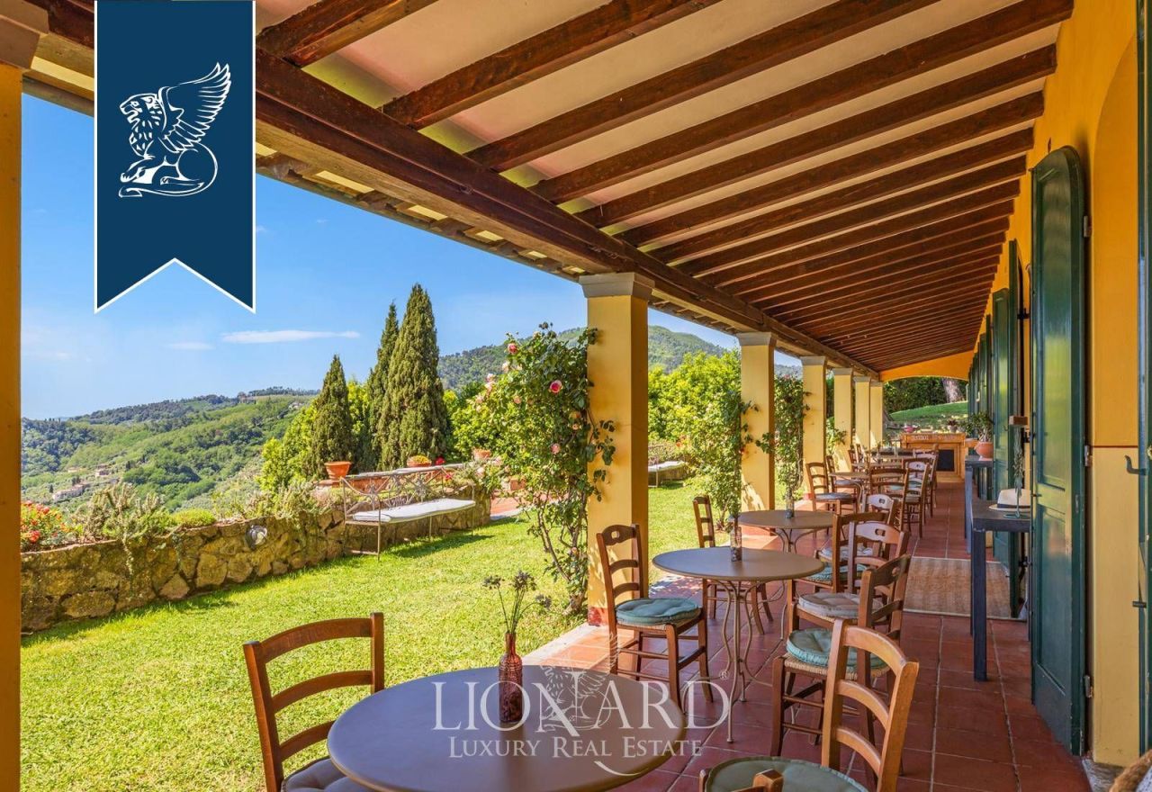 Villa en Lucca, Italia, 1 100 m² - imagen 18