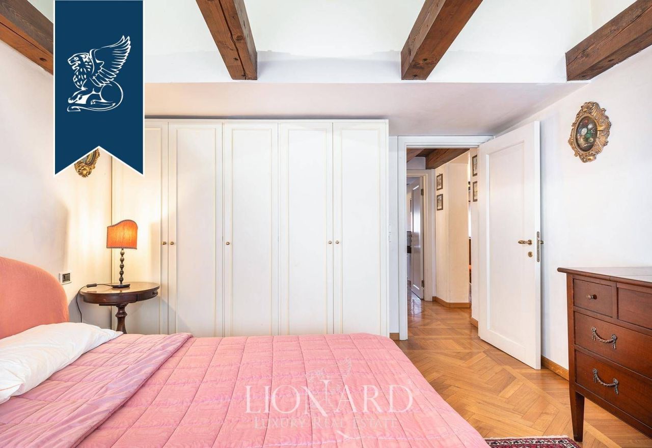 Apartment in Venice, Italy, 140 m² - picture 18