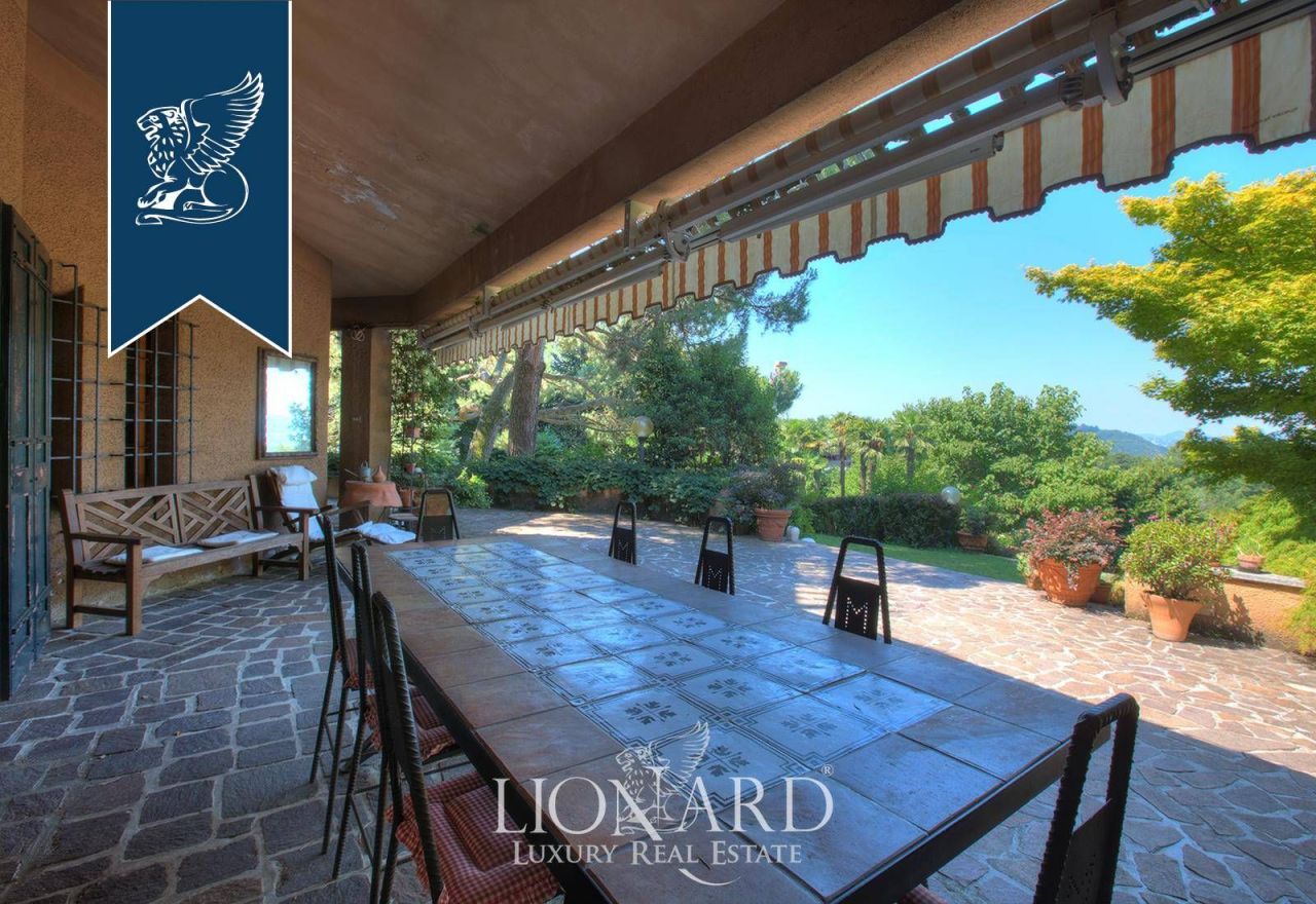 Villa en Lecco, Italia, 500 m² - imagen 18