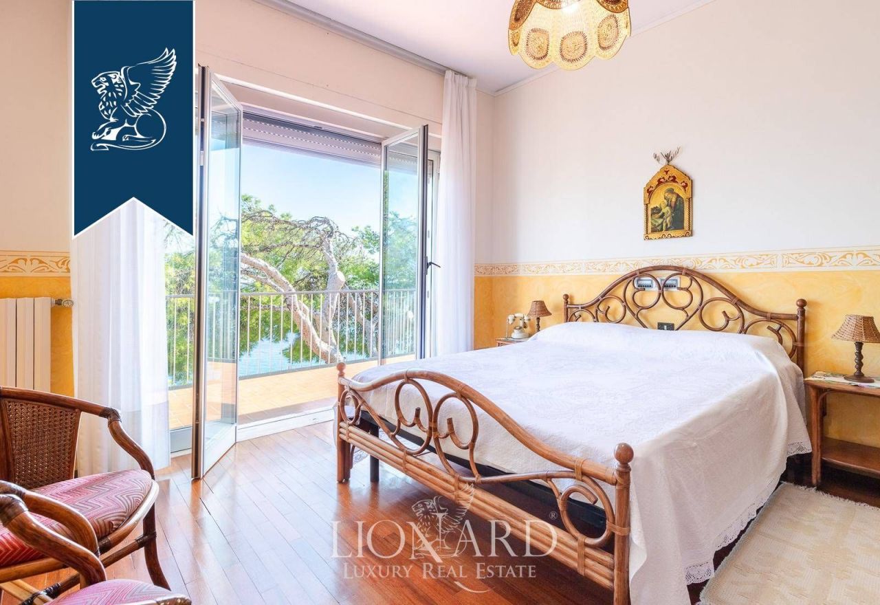 Villa à Bordighera, Italie, 750 m² - image 18