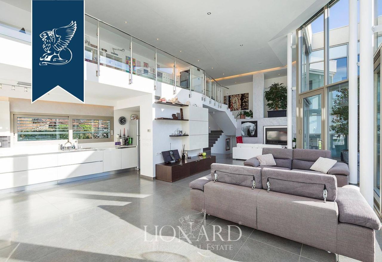 Villa dans le Besozzo, Italie, 500 m² - image 16