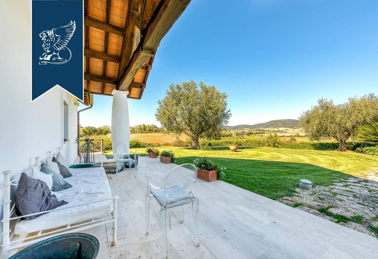 Villa en Montalto di Castro, Italia, 300 m² - imagen 16