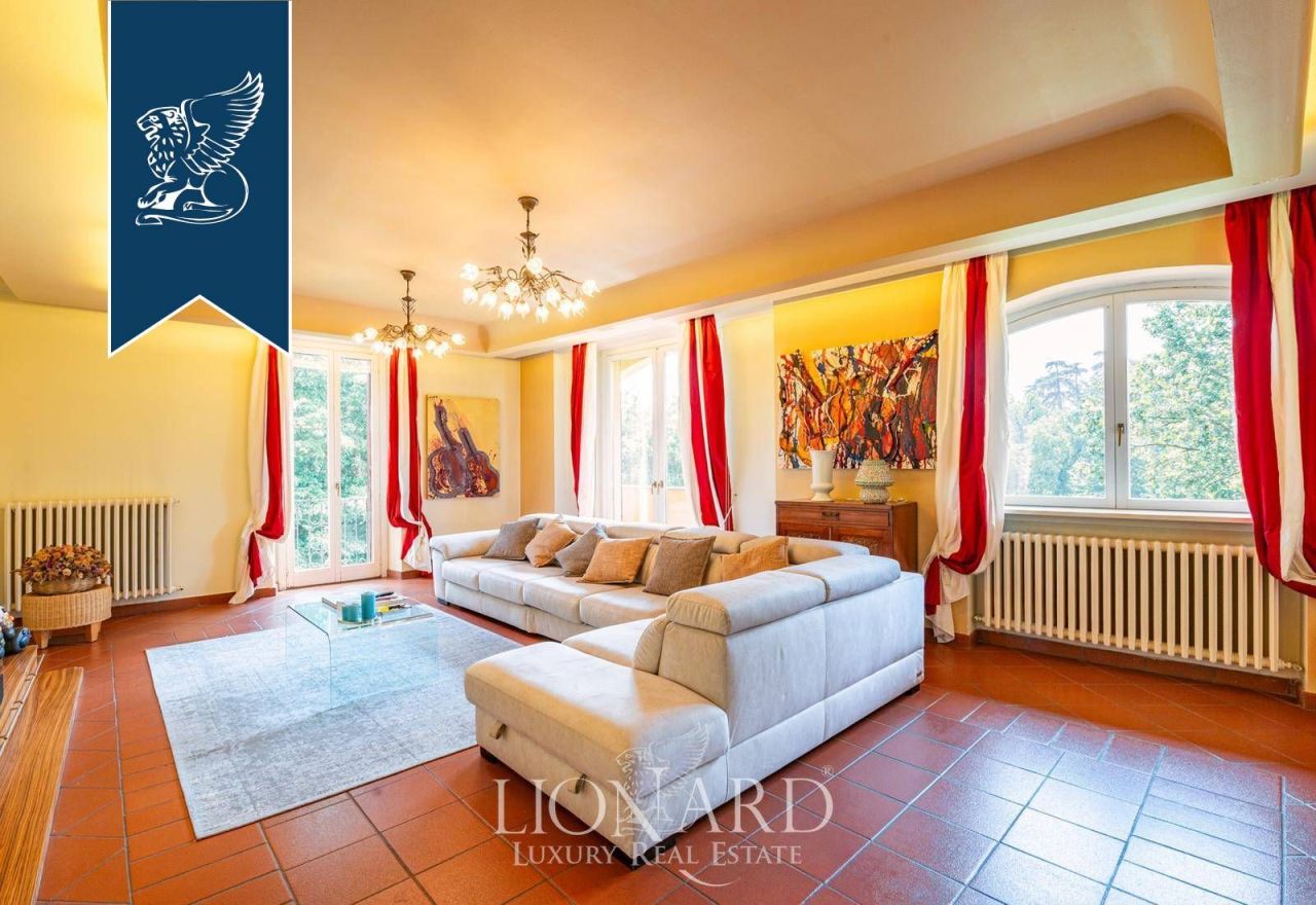 Villa a Carate Brianza, Italia, 850 m² - foto 16