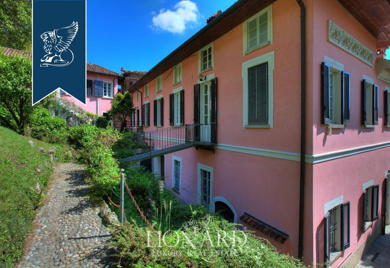 Villa in Como, Italy, 700 m² - picture 16