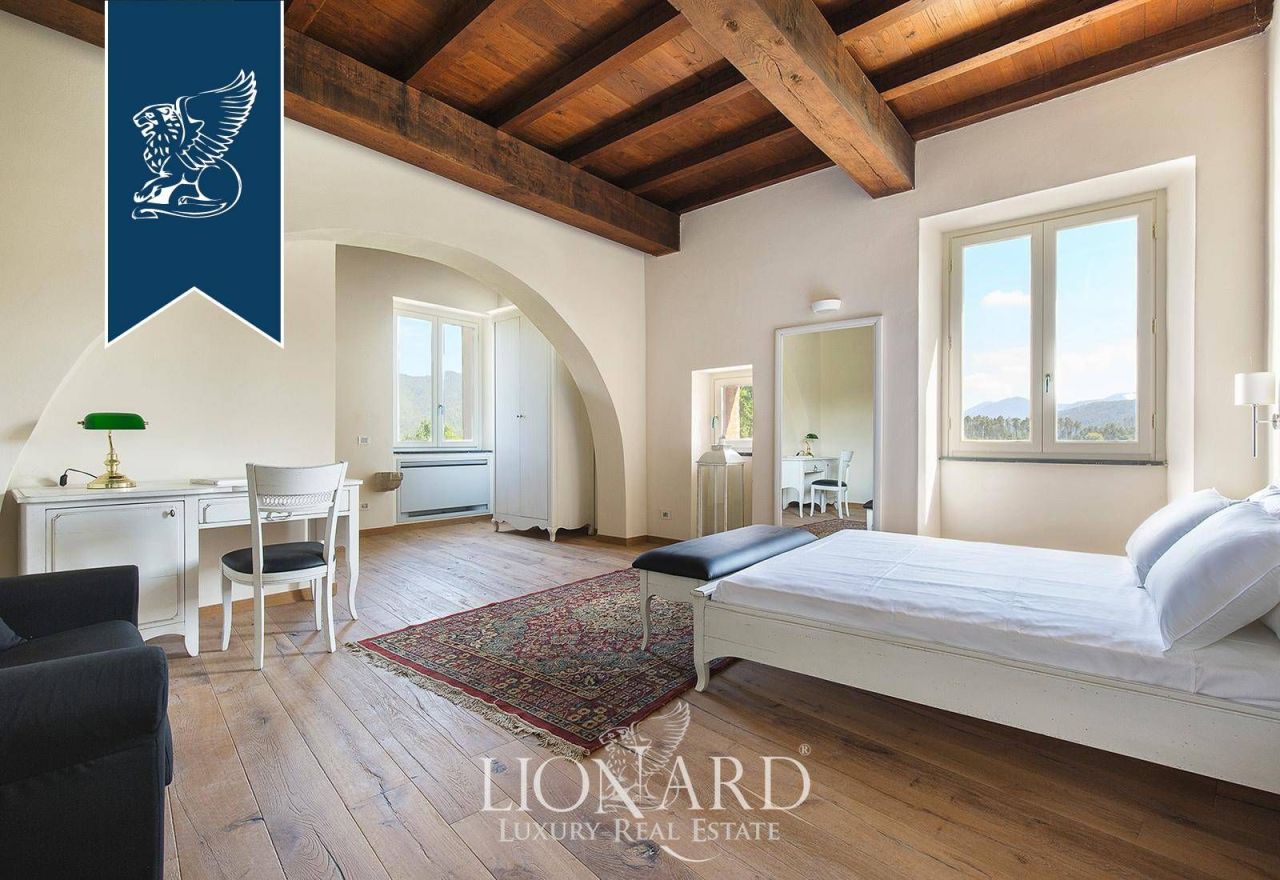 Villa in La Spezia, Italien, 2 000 m² - Foto 16