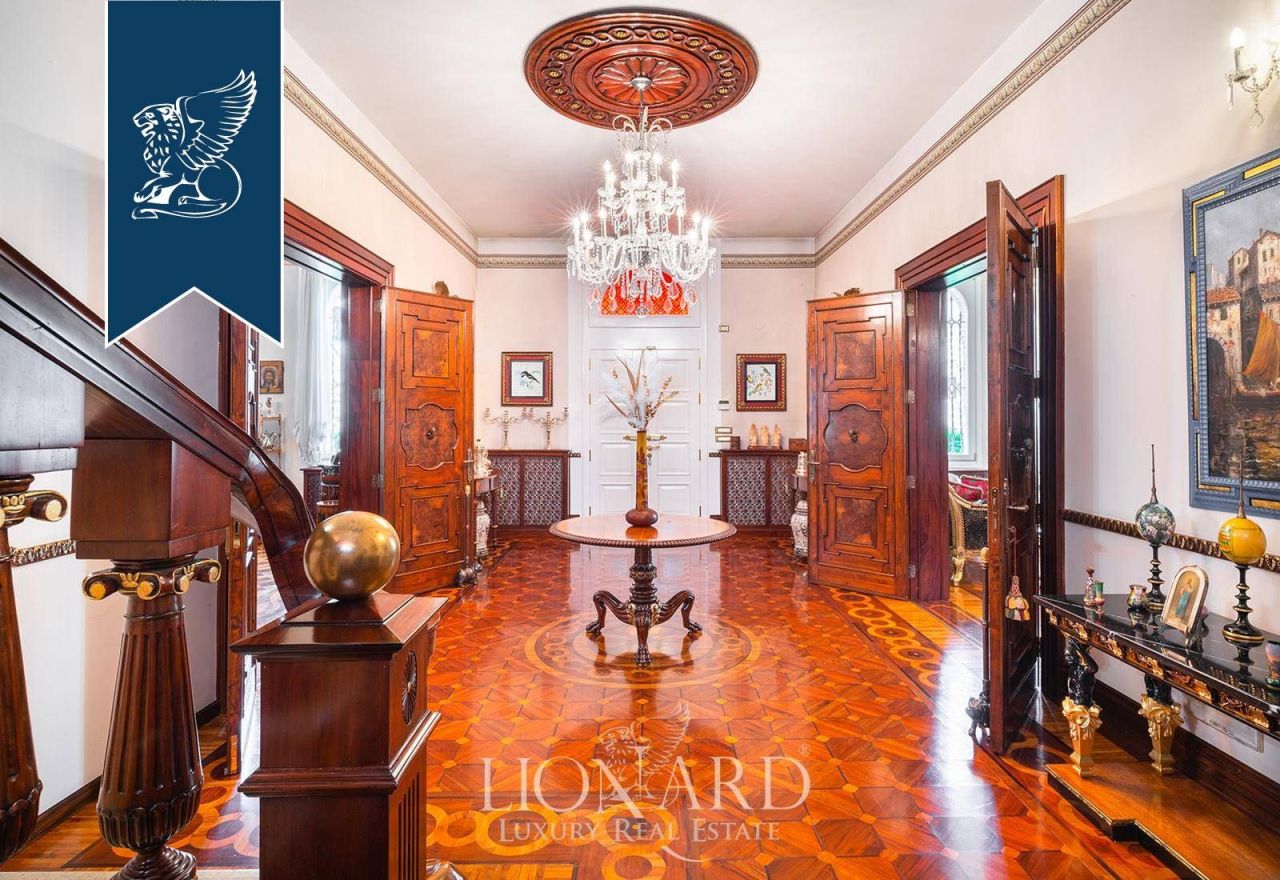 Villa a Venezia, Italia, 800 m² - foto 18