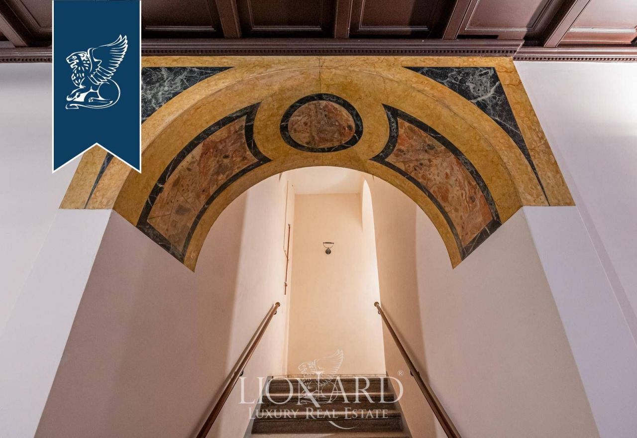 Apartment in Como, Italy, 239 m² - picture 18