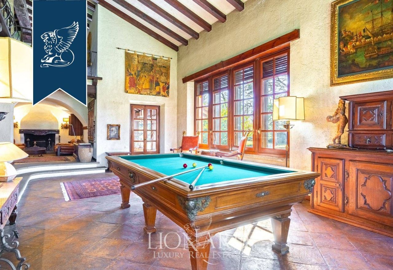 Villa in Novara, Italy, 850 m² - picture 18