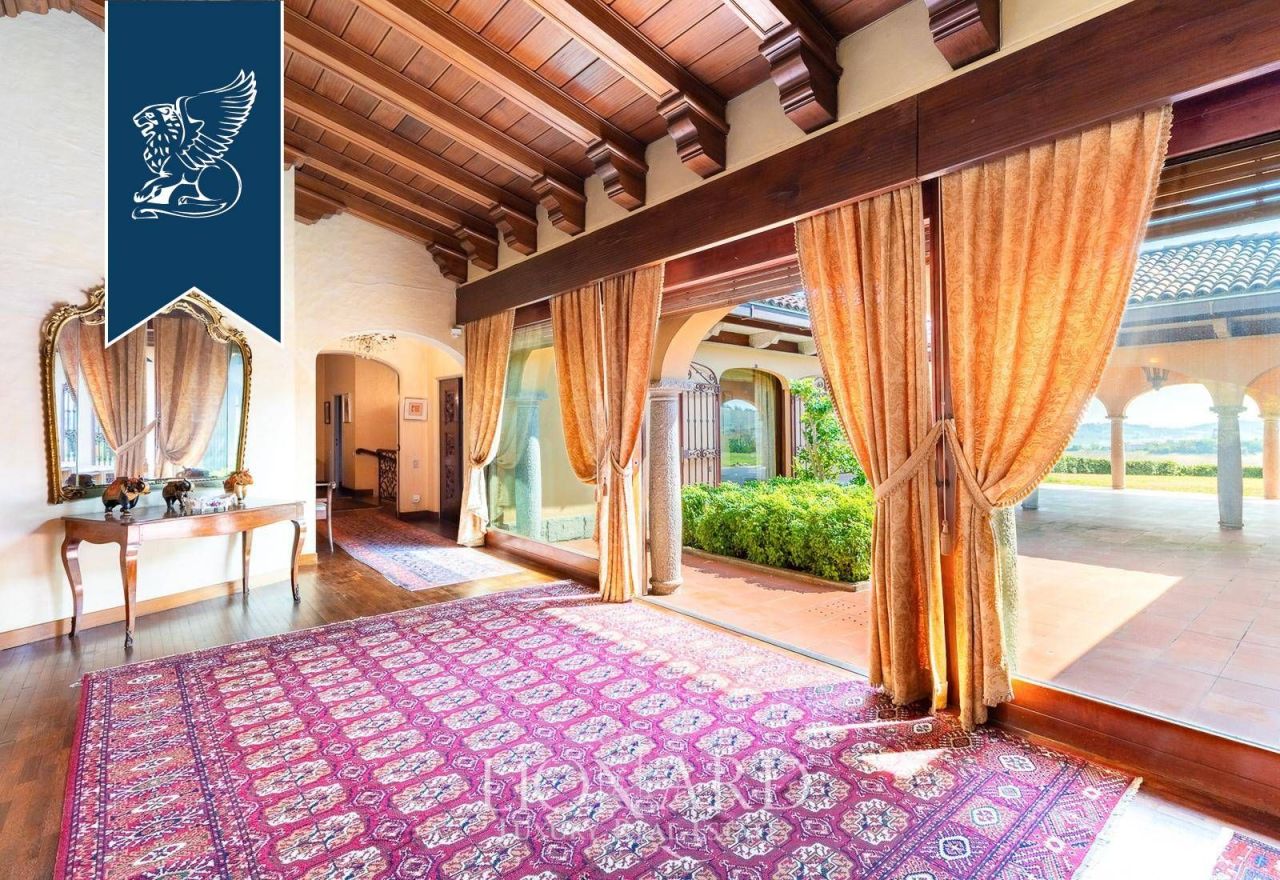 Villa in Alessandria, Italy, 1 800 m² - picture 19