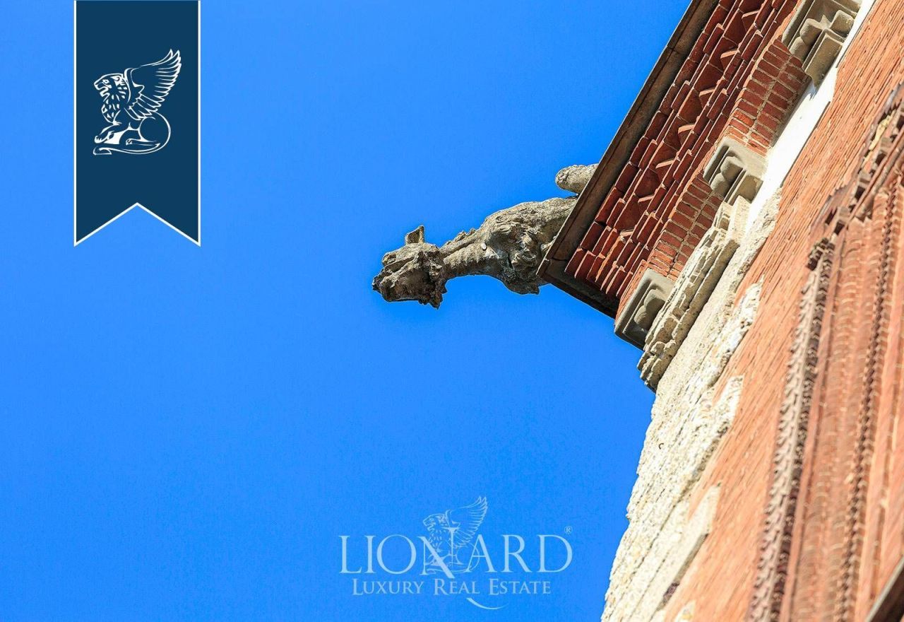 Villa in Bergamo, Italy, 3 000 m² - picture 19