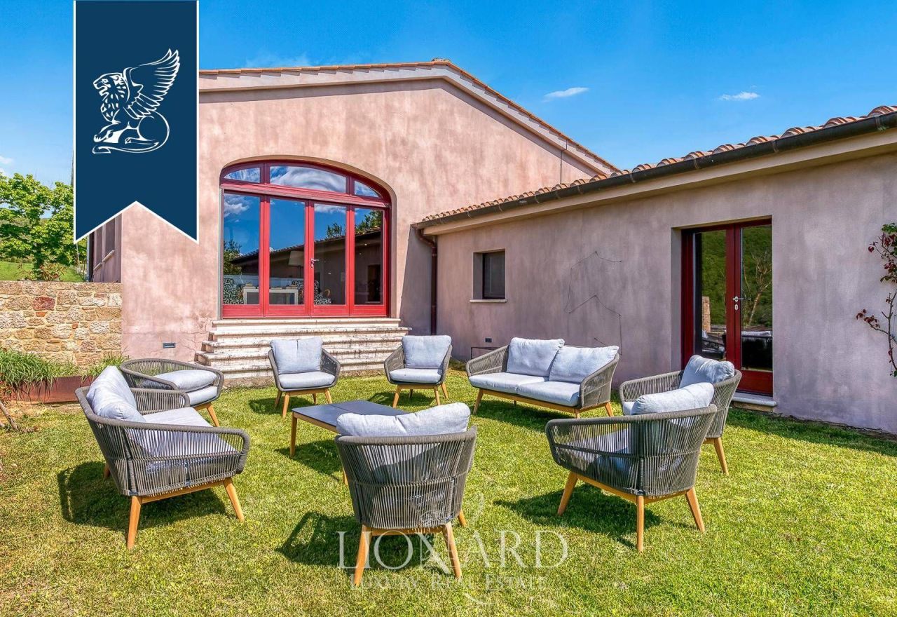 Villa en Sarteano, Italia, 640 m² - imagen 19