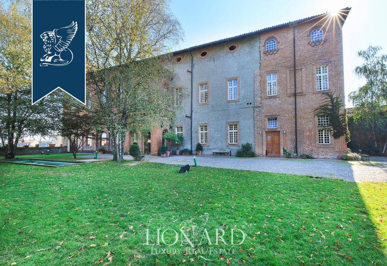 Hotel en Alessandria, Italia, 2 500 m² - imagen 19