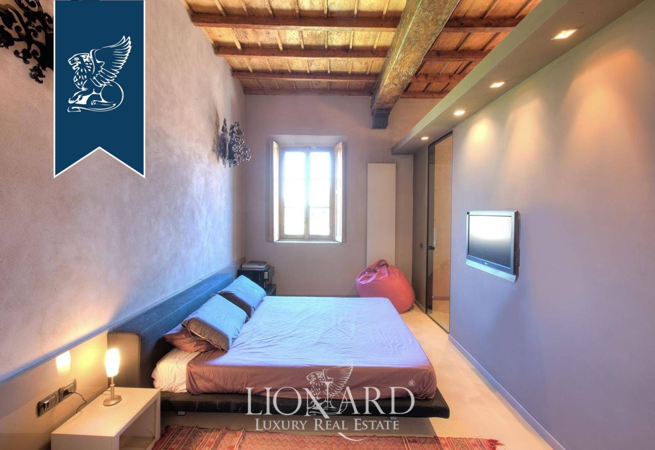 Villa a Pavia, Italia, 1 000 m² - foto 19