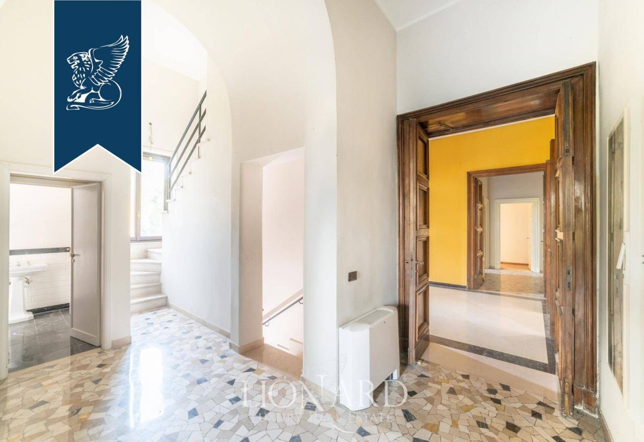 Villa in Rom, Italien, 1 600 m² - Foto 19