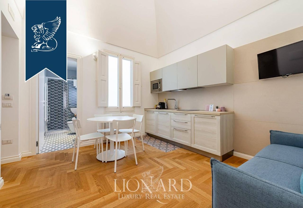 Casa en Monopoli, Italia, 700 m² - imagen 19