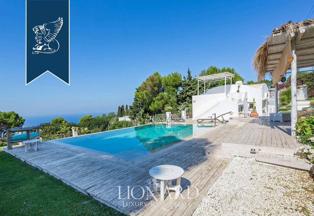 Villa a Napoli, Italia, 300 m² - foto 18