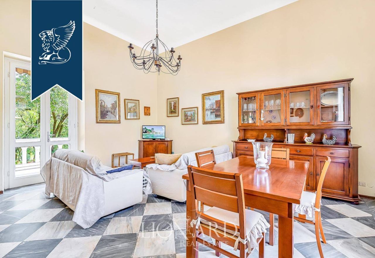 Villa in Pietrasanta, Italy, 380 m² - picture 18