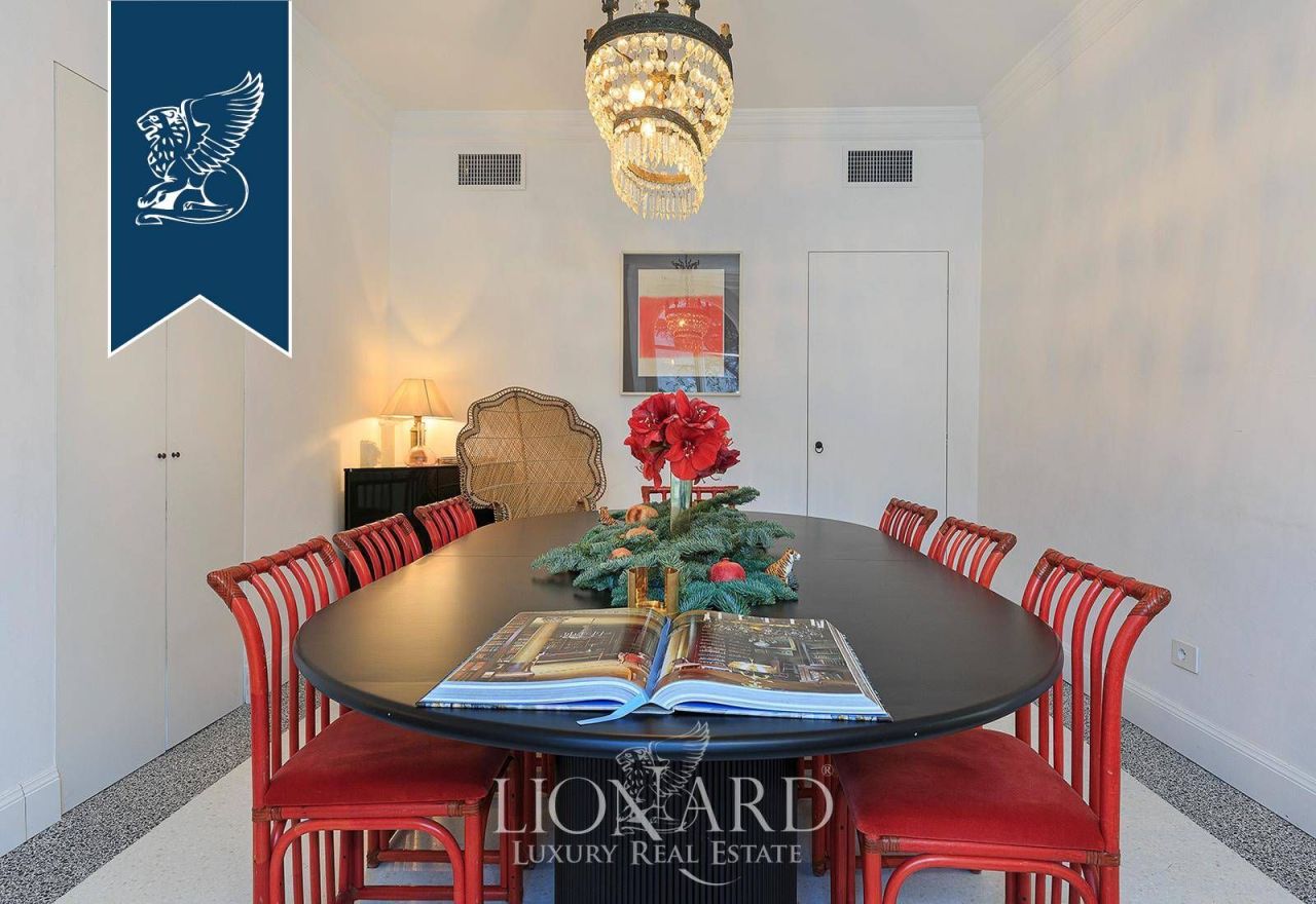 Villa in Blevio, Italy, 400 m² - picture 19